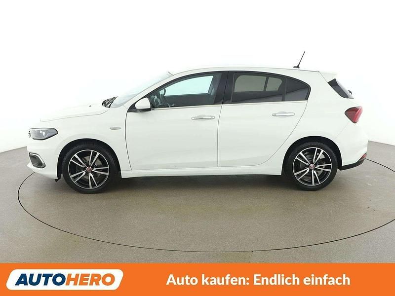 Gebraucht Fiat Tipo Lounge 120 PS (88 kW) 2019 Weiß Kleinwagen