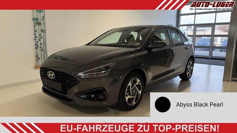 Neu Hyundai i30 GO! 97 PS (71 kW) 2025 Abyss black pearl Limousine