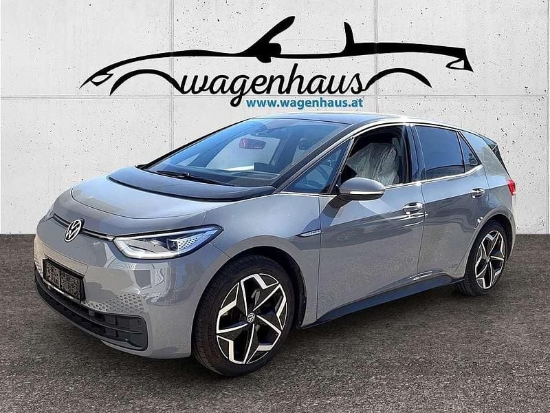 Grau Gebraucht 2020 VW ID.3 Pro Performance Kleinwagen | € 20.990 - Bild 1/4