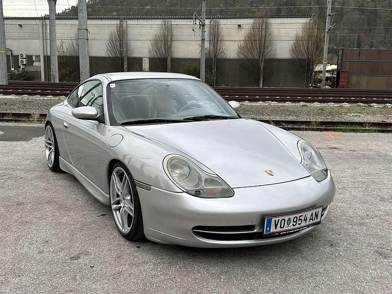 Gebraucht Porsche 911 Carrera 4 300 PS (220 kW) 2000 Silber Coupé