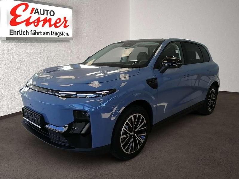 Neu Leapmotor B10 160 kW (218 PS) 2025 Blau SUV