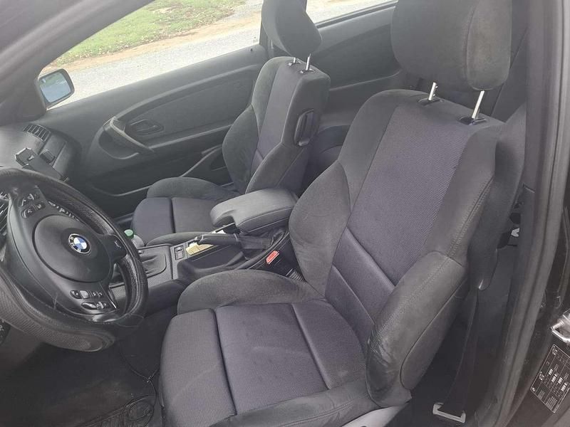 Gebraucht BMW 320 150 PS (110 kW) 2003 Limousine