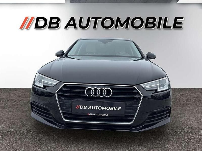 Gebraucht Audi A4 Design 150 PS (110 kW) 2015 Schwarz Limousine