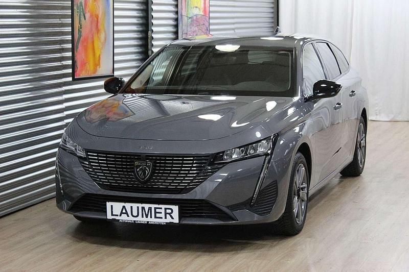 Gebraucht Peugeot 308 SW Allure 131 PS (96 kW) 2024 Grau Kombi