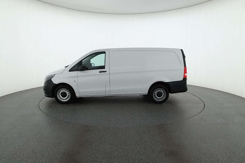 Gebraucht Mercedes Vito 163 PS (119 kW) 2021 Weiß Van