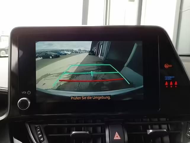 Gebraucht Toyota C-HR 152 PS (111 kW) 2022 Weiß SUV