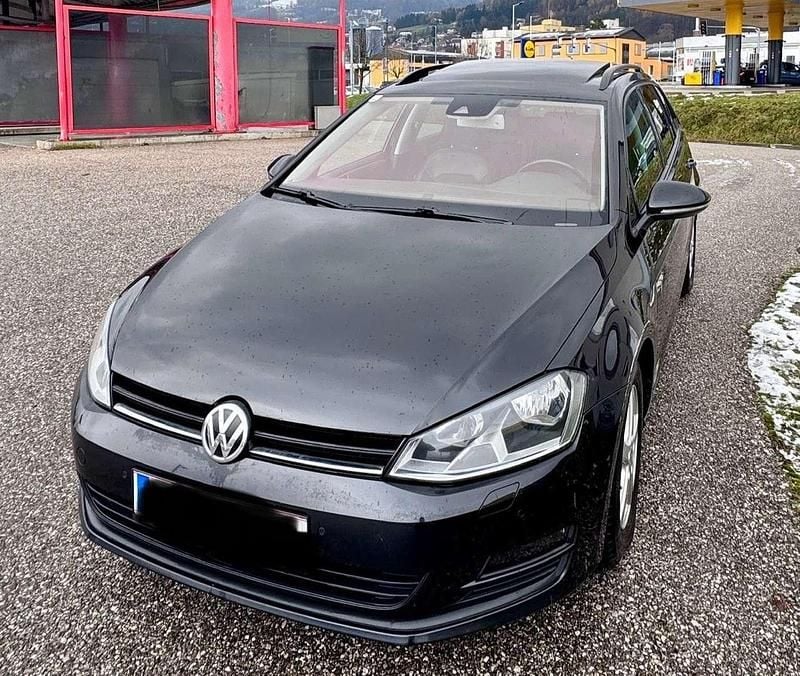Schwarz Gebraucht 2016 VW Golf VII Comfortline Kombi | € 12.000 (Fairer Preis) - Bild 1/4