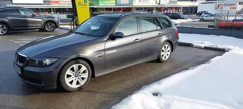 Gebraucht BMW 318 121 PS (88 kW) 2006 Kombi