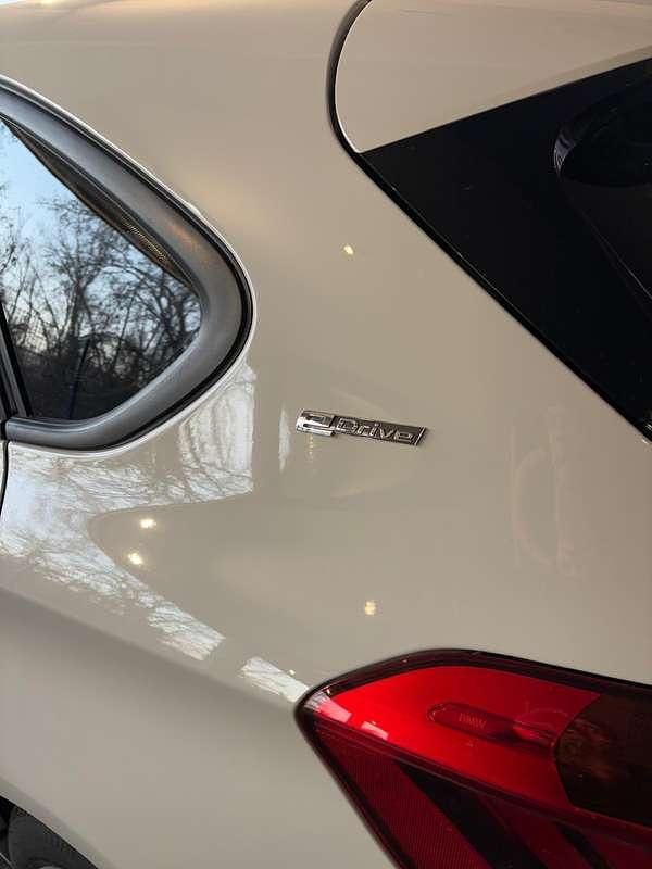 Gebraucht BMW 225 Advantage 136 PS (100 kW) 2018 Weiß Kombi