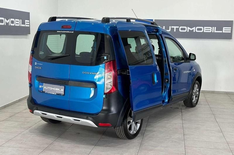 Gebraucht Dacia Dokker Stepway 90 PS (66 kW) 2017 Blau Van / Kleinbus