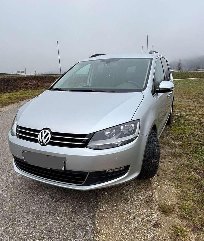 Gebraucht VW Sharan Comfortline 177 PS (130 kW) 2015 Van / Kleinbus