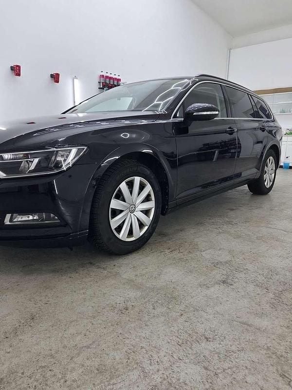 Gebraucht VW Passat Comfortline 150 PS (110 kW) 2015 Limousine