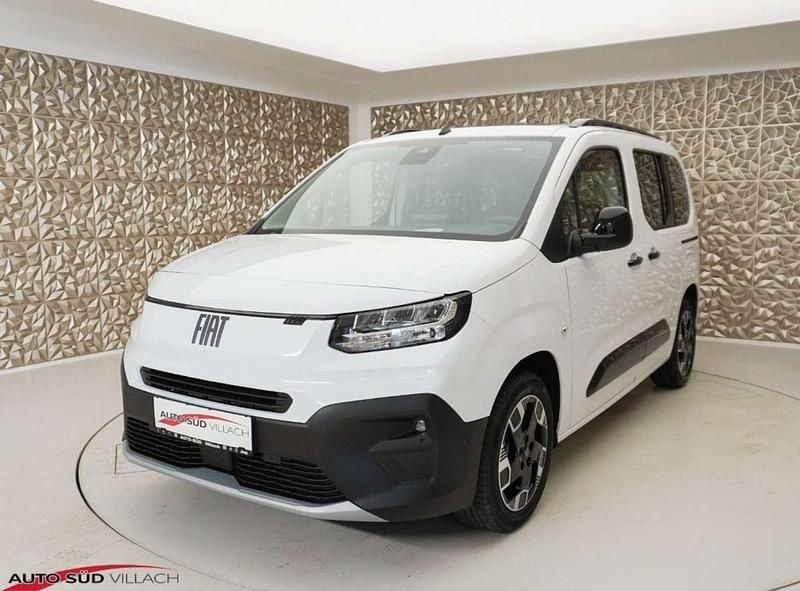 Neu Fiat Doblò 131 PS (96 kW) 2025 Weiß Van / Kleinbus