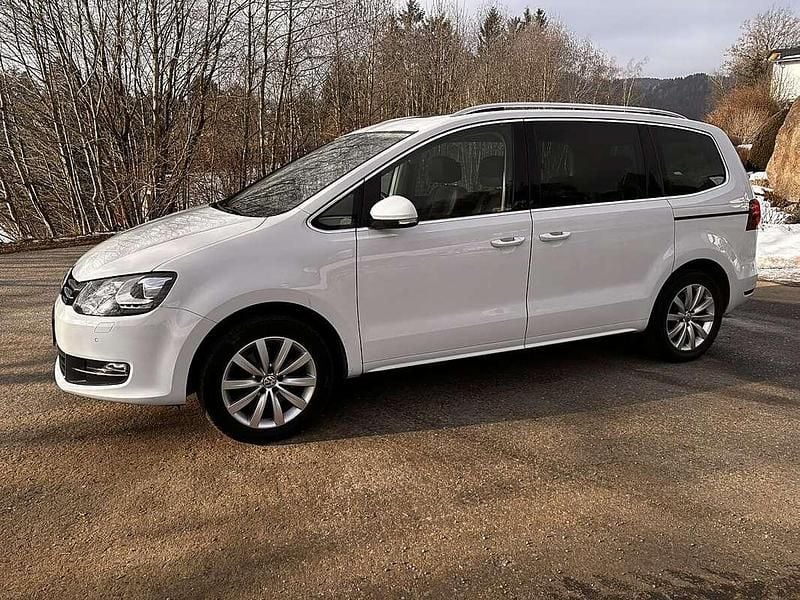 Gebraucht VW Sharan Highline 177 PS (130 kW) 2020 Weiß Van / Kleinbus
