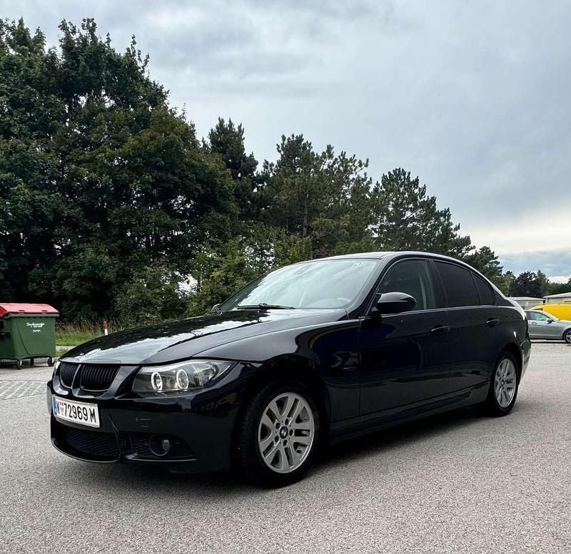 Gebraucht BMW 320 163 PS (119 kW) 2006 Schwarz Limousine