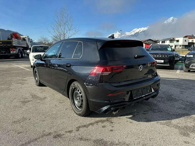 Gebraucht VW Golf VIII 90 PS (66 kW) 2020 Schwarz Limousine