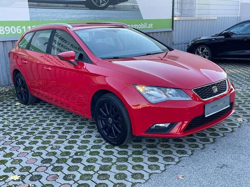Rot Gebraucht 2015 Seat Leon ST Style Kombi | € 8.950 - Bild 1/4