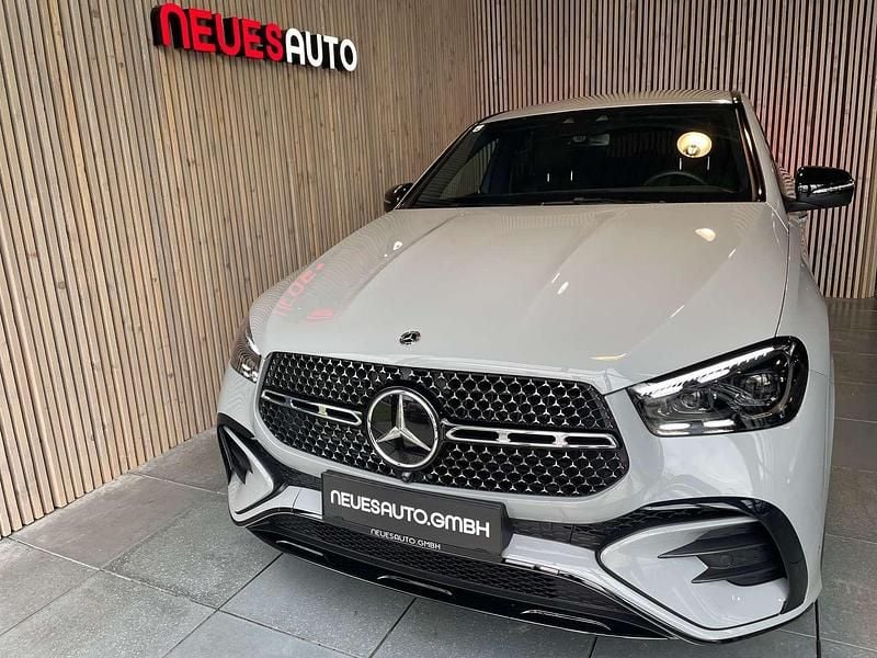 Gebraucht Mercedes GLE300 AMG 269 PS (197 kW) 2024 Grau Coupé