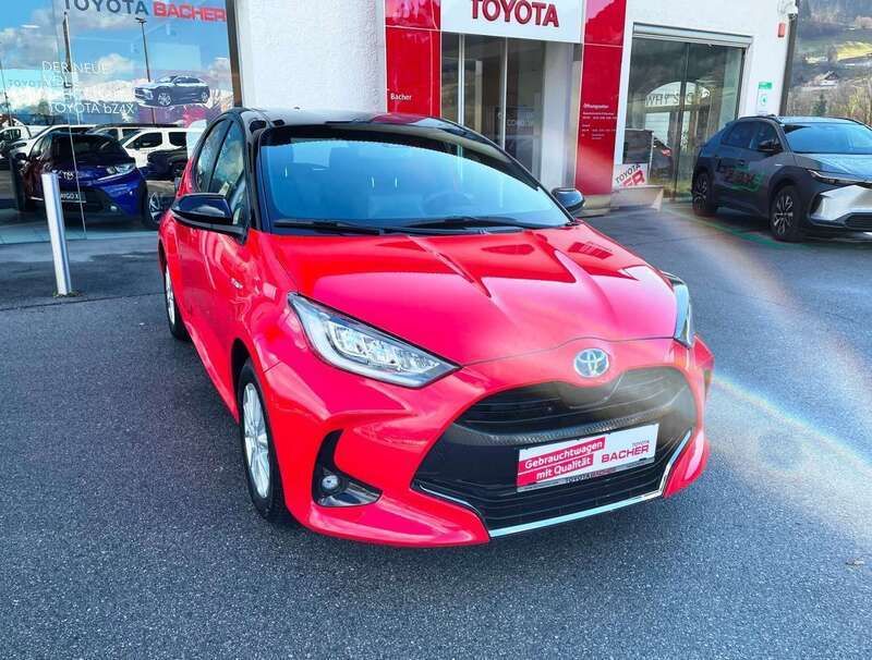 Gebraucht 2021 Toyota Yaris Hybrid 1.5 El_Hybrid 92 PS (21.900 ...