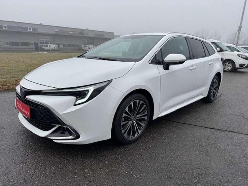 Gebraucht Toyota Corolla Active 98 PS (72 kW) 2024 Weiß Kombi
