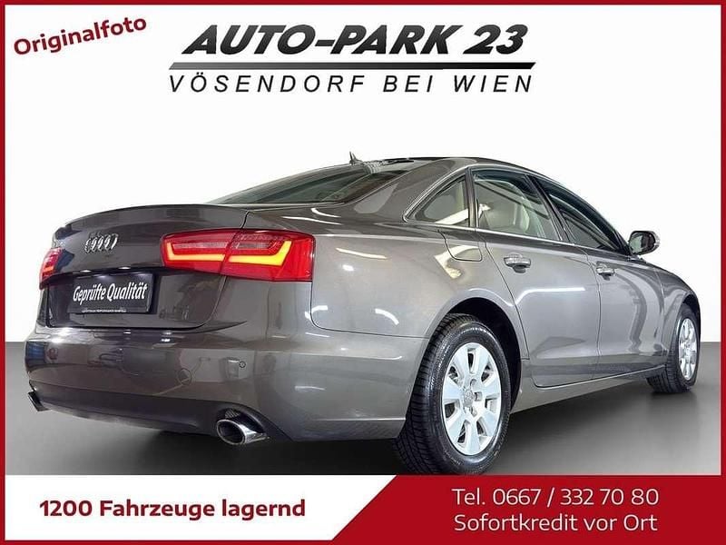Gebraucht Audi A6 179 PS (131 kW) 2012 Grau Limousine
