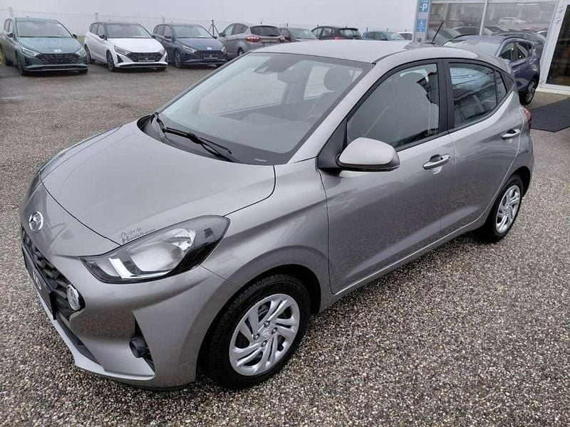 Gold Gebraucht 2021 Hyundai i10 Kleinwagen | € 9.990 (Etwas zu teuer) - Bild 1/4