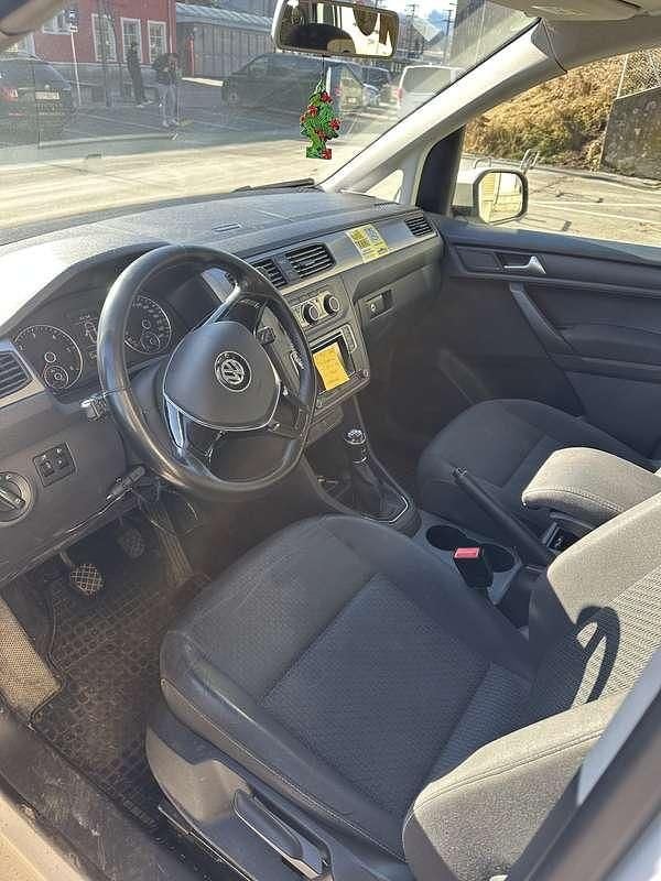 Gebraucht VW Caddy Family 122 PS (89 kW) 2017 Van / Kleinbus