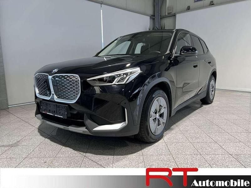 Schwarz Gebraucht 2024 BMW iX1 SUV | € 36.500 (Guter Preis) - Bild 1/4