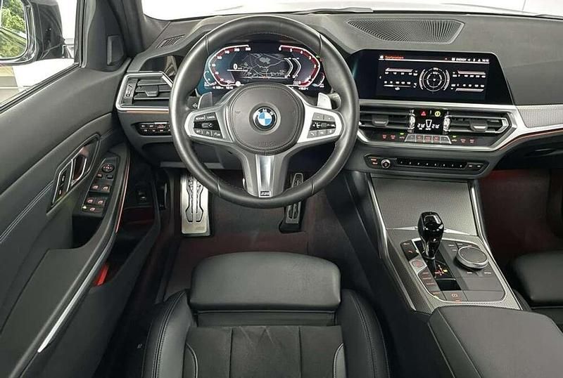 Gebraucht BMW 320 Sport Line 190 PS (139 kW) 2022 Schwarz Limousine