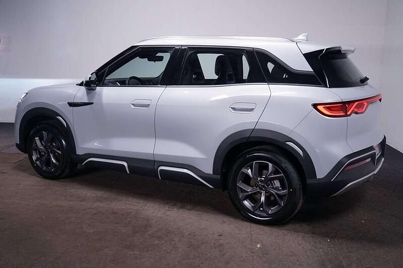 Neu BYD Atto 2 Active 130 kW (177 PS) 2025 Weiß SUV