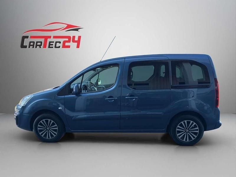 Gebraucht Peugeot TePee Active 99 PS (72 kW) 2017 Blau Van / Kleinbus