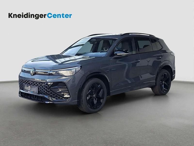 Mittelgrau metallic Neu 2025 VW Tiguan R-line SUV | € 49.890 (Fairer Preis) - Bild 1/4