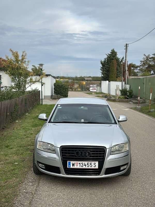 Gebraucht 2007 Audi A8 Comfort Limousine | € 8.900 - Bild 1/4