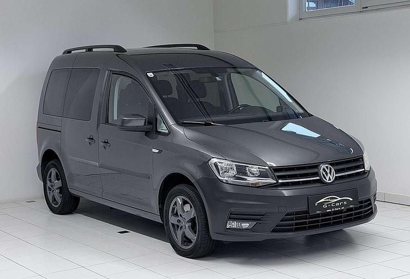 Grau Gebraucht 2016 VW Caddy Family Van / Kleinbus | € 16.400 (Guter Preis) - Bild 1/4
