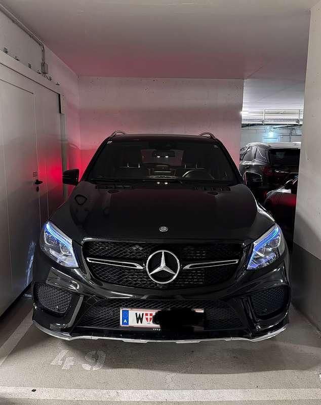 Gebraucht Mercedes GLE250 AMG line 204 PS (150 kW) 2017 SUV
