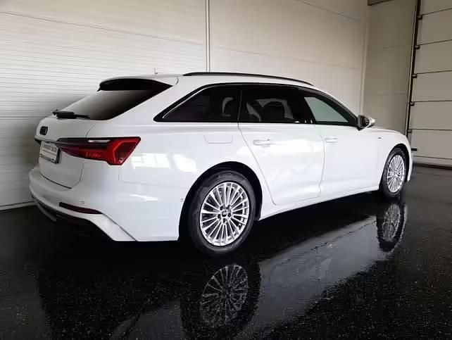 Gebraucht Audi A6 S-Line 204 PS (150 kW) 2023 Weiß Kombi