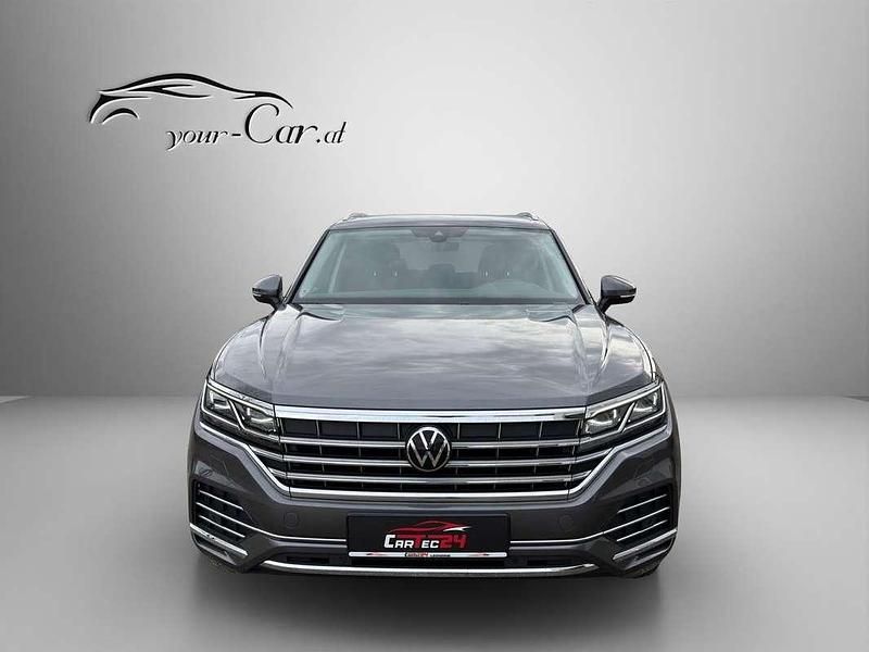 Gebraucht VW Touareg Elegance 231 PS (169 kW) 2021 Grau SUV