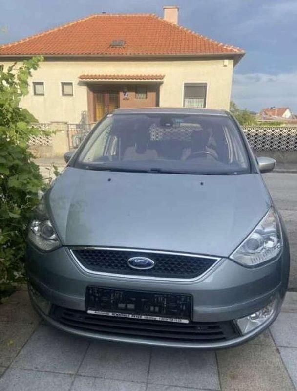 Gebraucht Ford Galaxy Trend 140 PS (102 kW) 2010 Van / Kleinbus