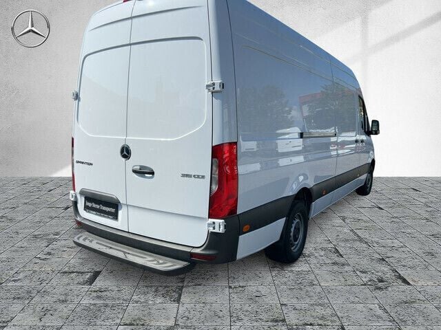 Gebraucht Mercedes Sprinter 150 PS (110 kW) 2023 Weiß Van