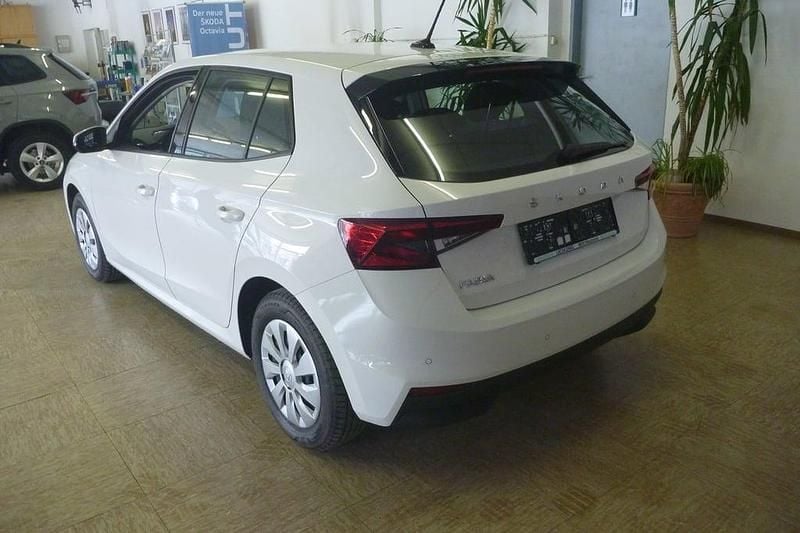 Gebraucht Skoda Fabia Ambition 65 PS (47 kW) 2023 Weiss  normal Kleinwagen