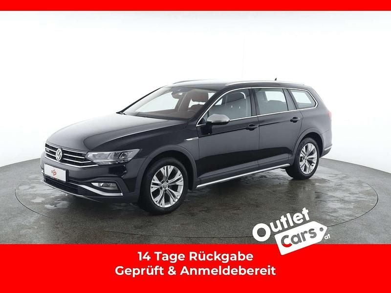 Schwarz metallicperleffektno Gebraucht 2020 VW Passat Alltrack Kombi | € 27.590 (Fairer Preis) - Bild 1/3