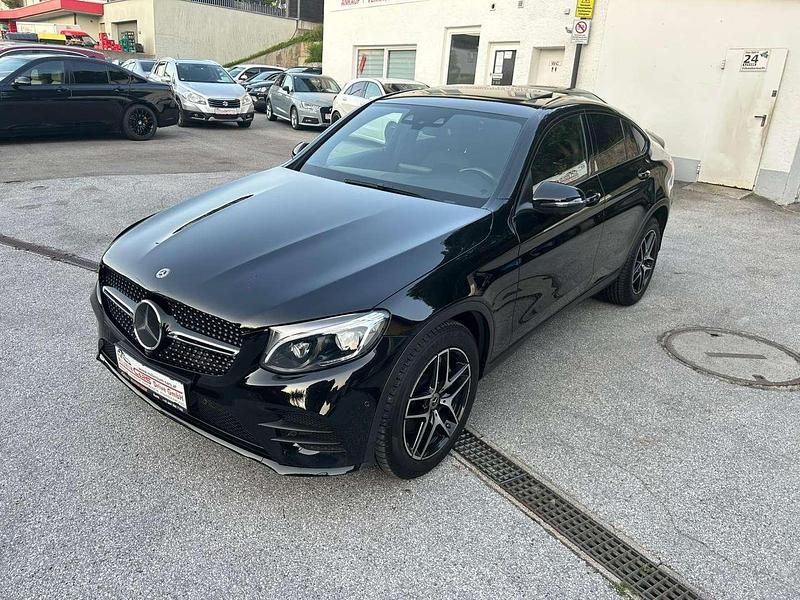 Gebraucht Mercedes GLC220 AMG line 170 PS (125 kW) 2019 Schwarz SUV