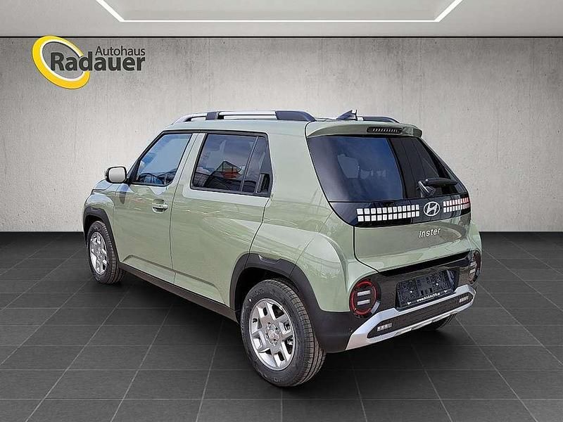 Neu Hyundai Inster Trend 85 kW (116 PS) 2025 Grün Kleinwagen