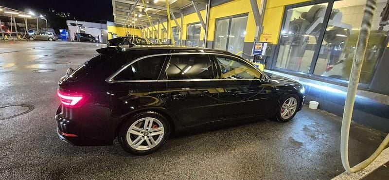 Gebraucht Audi A4 190 PS (139 kW) 2019 Kombi