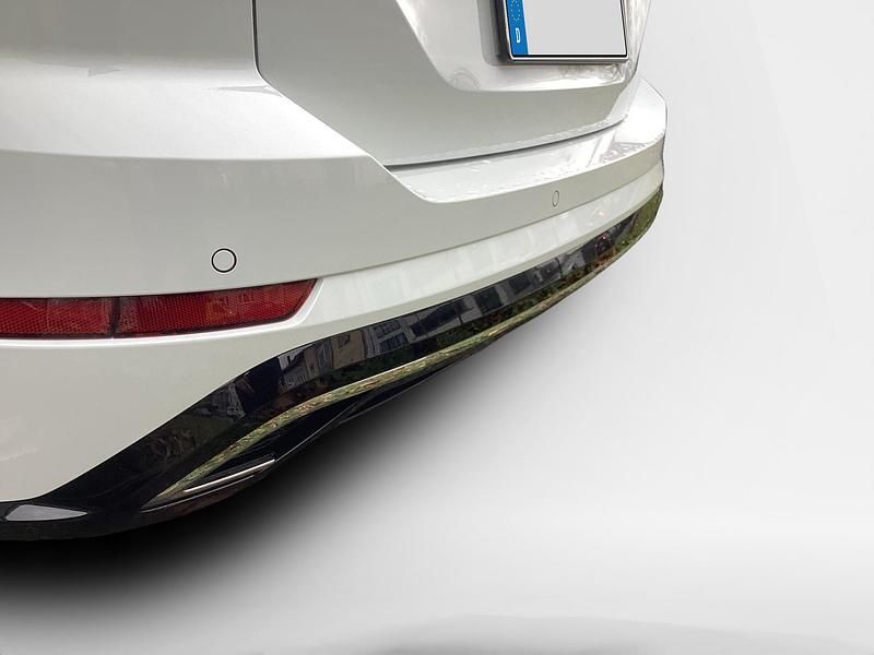 Neu VW Touran 150 PS (110 kW) 2026 Van / Kleinbus