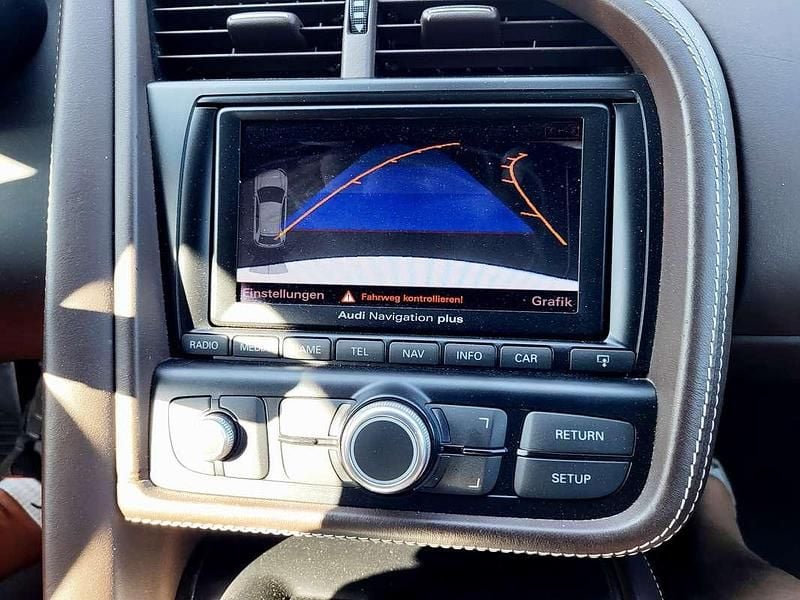 Gebraucht Audi R8 Spyder 430 PS (316 kW) 2011 Weiß Cabrio