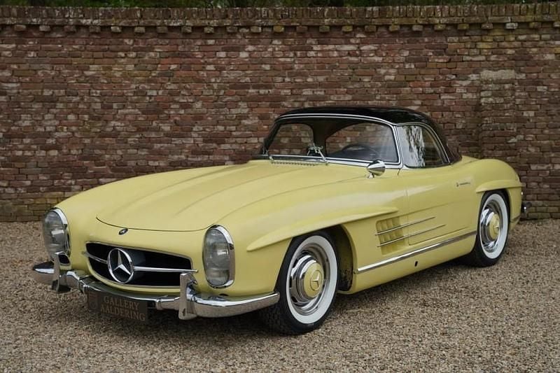 Gelb Gebraucht 1961 Mercedes SL300 Cabrio | € 1.695.000 - Bild 1/4