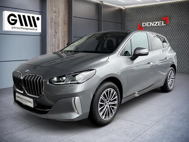 Grau Gebraucht 2023 BMW 218 Luxury Line Kombi | € 31.900 (Teuer) - Bild 1/4