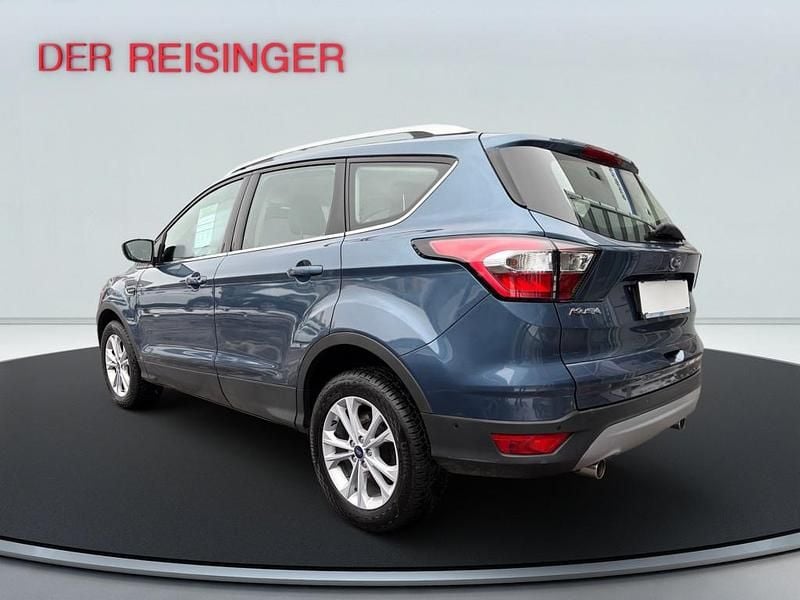 Gebraucht Ford Kuga Titanium 120 PS (88 kW) 2019 Blau SUV