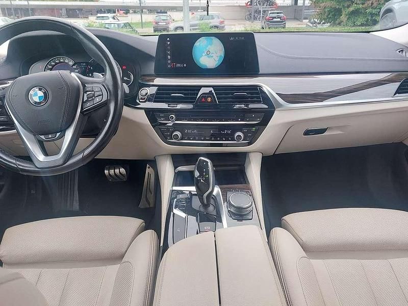 Gebraucht BMW 520 190 PS (139 kW) 2017 Limousine
